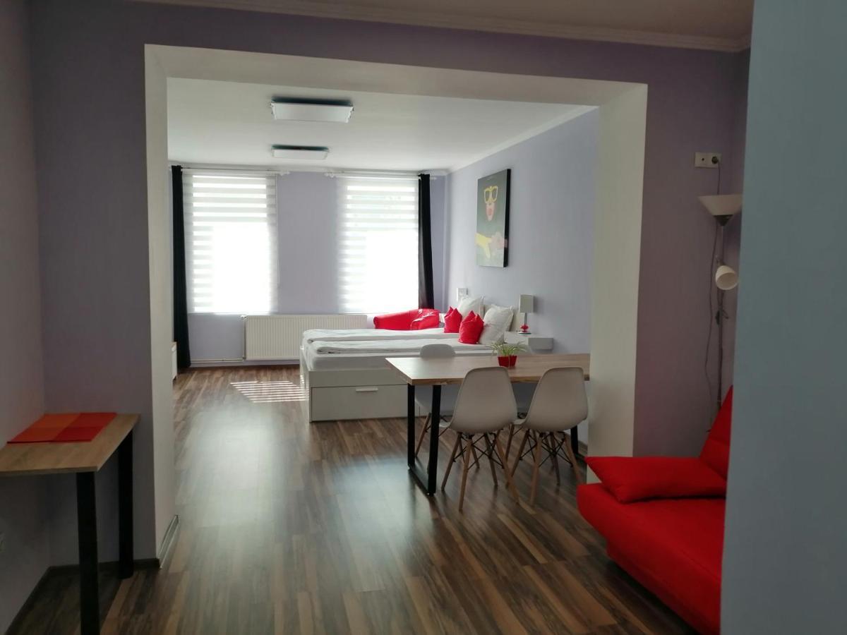 Violet House Lejlighed Turda Eksteriør billede