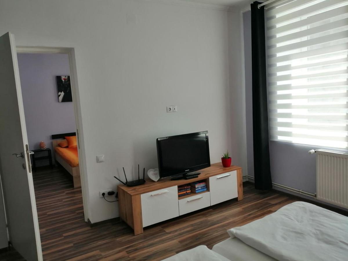 Violet House Lejlighed Turda Eksteriør billede